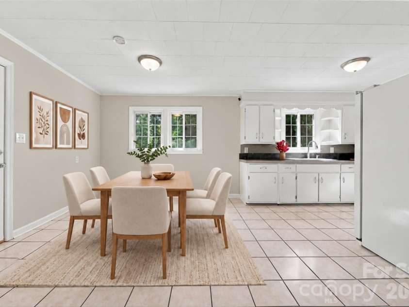 911 Kenham Place, Lenoir, NC 28645.  MLS# CAR4425588, YatesRealty ID 52151. Kitchen virtually staged