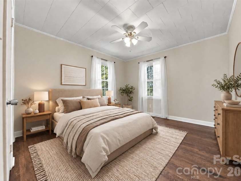 911 Kenham Place, Lenoir, NC 28645.  MLS# CAR4425588, YatesRealty ID 52151. Primary Virtually staged