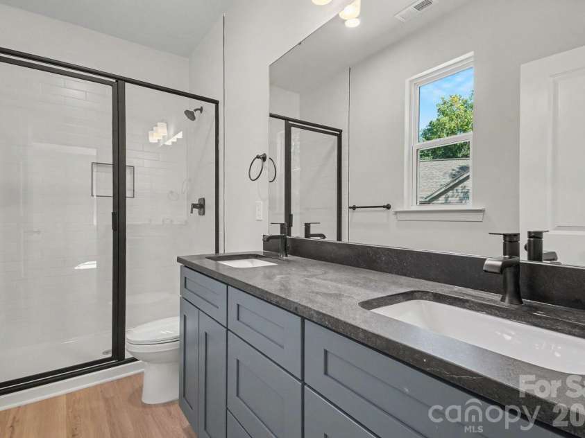 1538 34th Avenue Lane, Hickory, NC 28601.  MLS# CAR4425993, YatesRealty ID 52152. 
