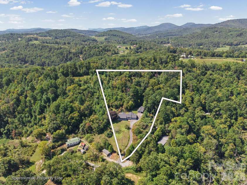 727 Lyda Road, Hendersonville, NC 28792.  MLS# CAR4426316, YatesRealty ID 52153. Arial of property