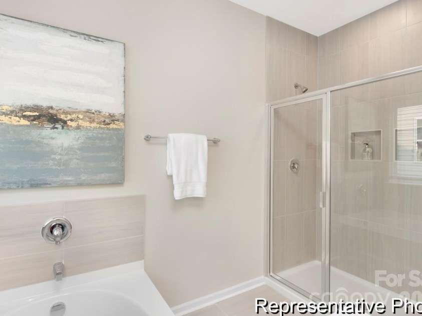 124 Springhouse Court, Statesville, NC 28625.  MLS# CAR4426779, YatesRealty ID 52155. 