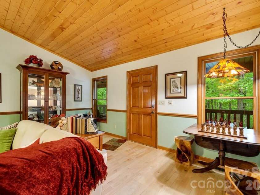 1221 Sam Cove, Robbinsville, NC 28771.  MLS# CAR4426788, YatesRealty ID 52156. 