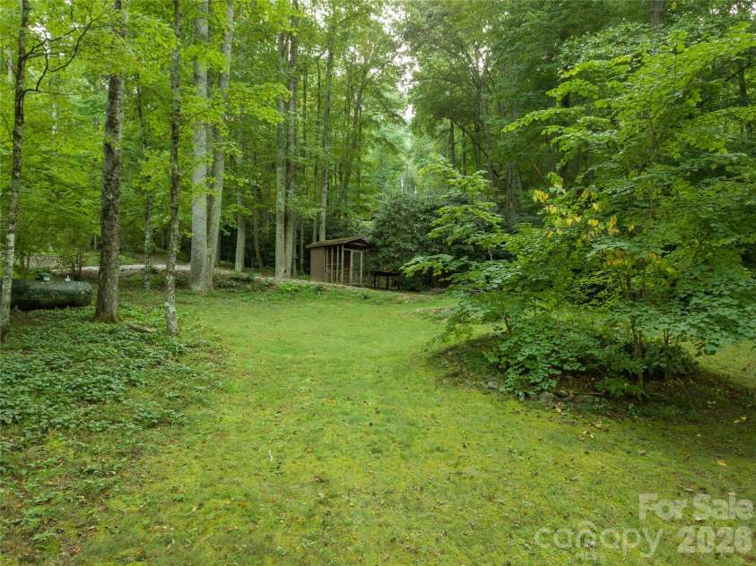 1221 Sam Cove, Robbinsville, NC 28771.  MLS# CAR4426788, YatesRealty ID 52156. 