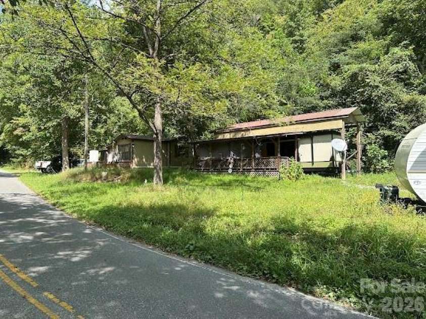 1034 Beaver Creek Road, Andrews, NC 28901.  MLS# CAR4426304, YatesRealty ID 52157. 