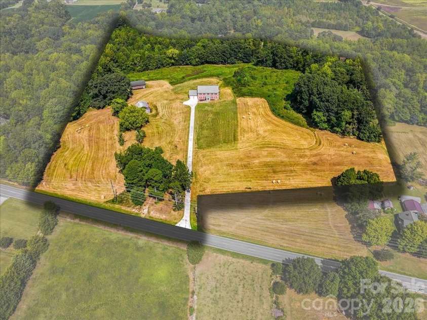 2536 Tyro Road, Lexington, NC 27295.  MLS# CAR4426817, YatesRealty ID 52159. 