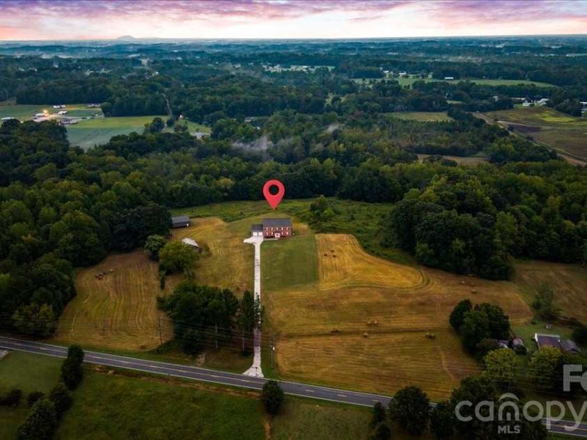 2536 Tyro Road, Lexington, NC 27295.  MLS# CAR4426817, YatesRealty ID 52159. 