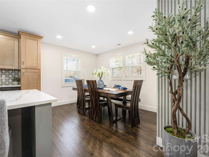 1713 Davis Park Road, Gastonia, NC 28052.  MLS# CAR4426686, YatesRealty ID 52161. Dining Area