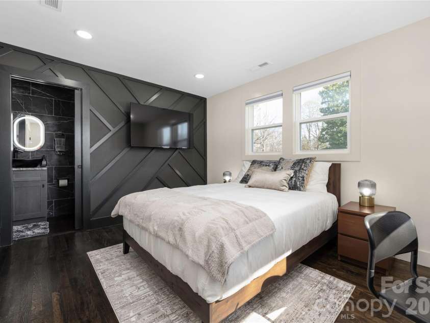 1713 Davis Park Road, Gastonia, NC 28052.  MLS# CAR4426686, YatesRealty ID 52161. Guest Bedroom #1