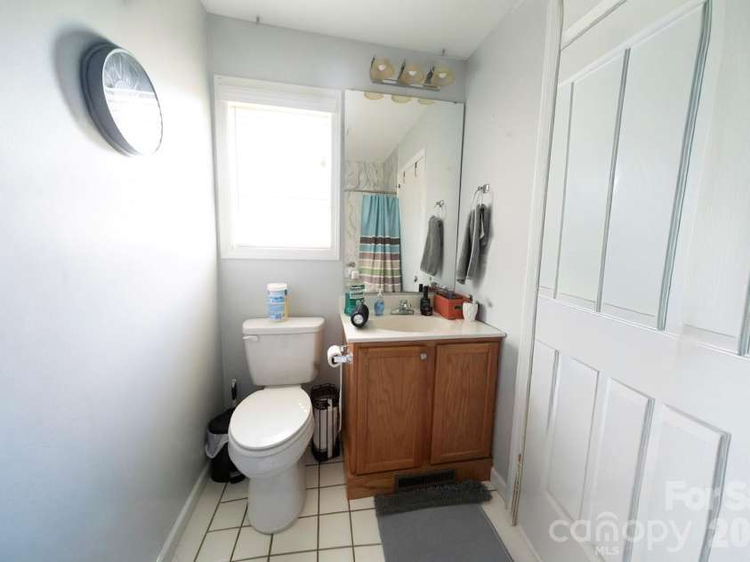 2827 Hollybrook Lane, Morganton, NC 28655.  MLS# CAR4412632, YatesRealty ID 52162. 