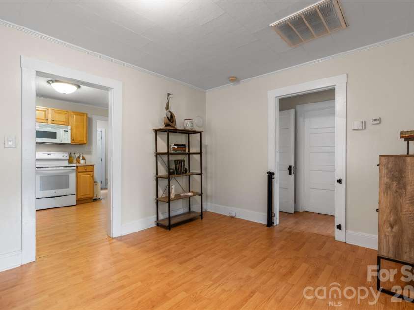 114 Virginia Street, Lenoir, NC 28638.  MLS# CAR4426824, YatesRealty ID 52165. 