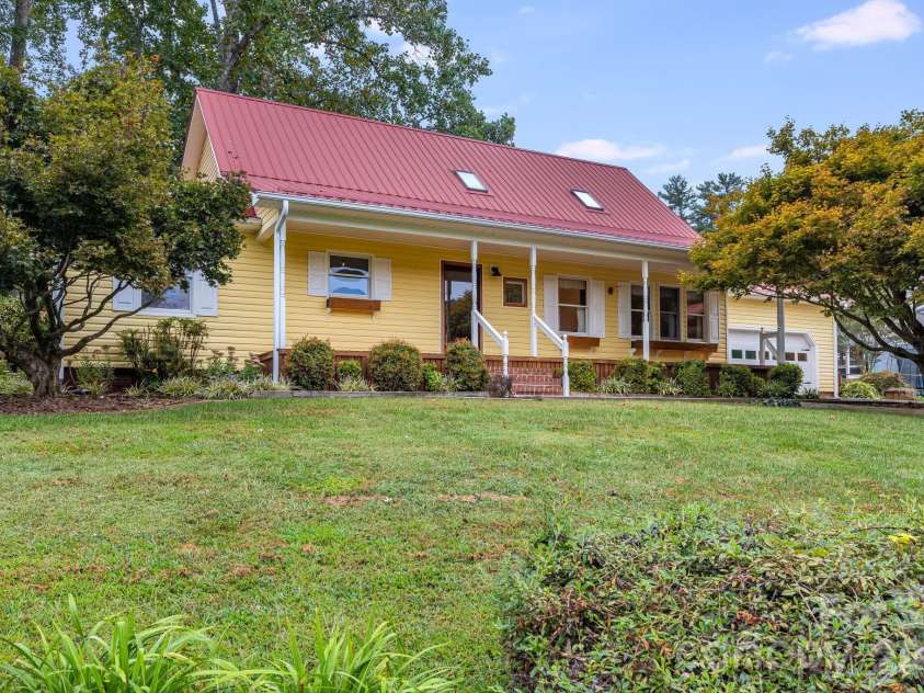 53 Armstrong Road, Etowah, NC 28729.  MLS# CAR4426769, YatesRealty ID 52169. 