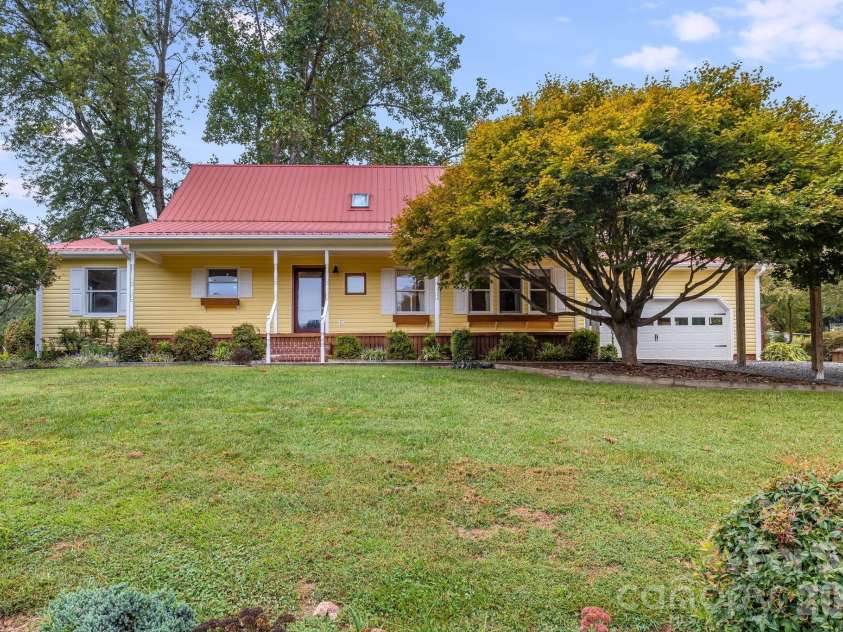 53 Armstrong Road, Etowah, NC 28729.  MLS# CAR4426769, YatesRealty ID 52169. 