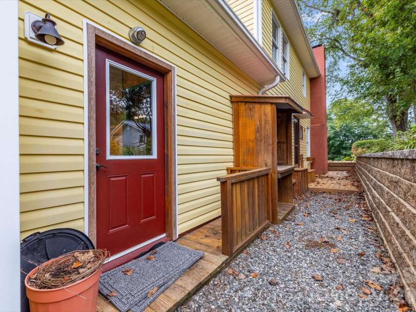53 Armstrong Road, Etowah, NC 28729.  MLS# CAR4426769, YatesRealty ID 52169. 