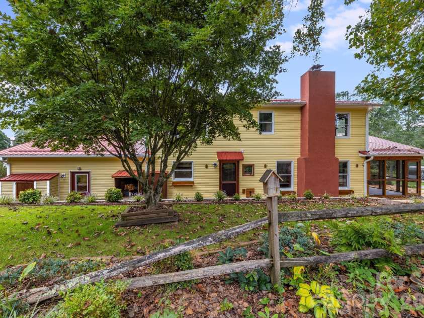 53 Armstrong Road, Etowah, NC 28729.  MLS# CAR4426769, YatesRealty ID 52169. 