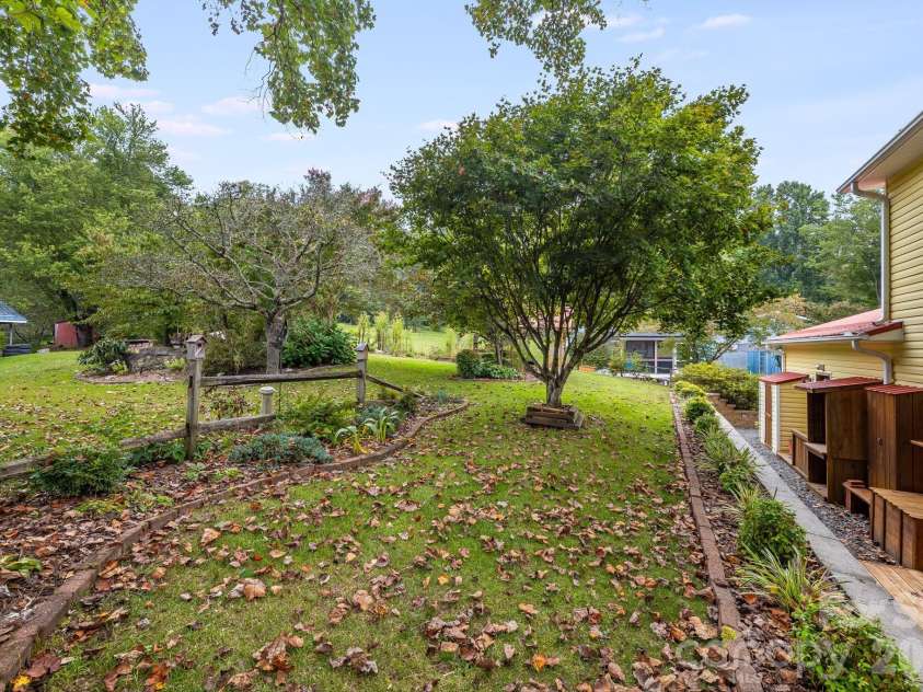 53 Armstrong Road, Etowah, NC 28729.  MLS# CAR4426769, YatesRealty ID 52169. 