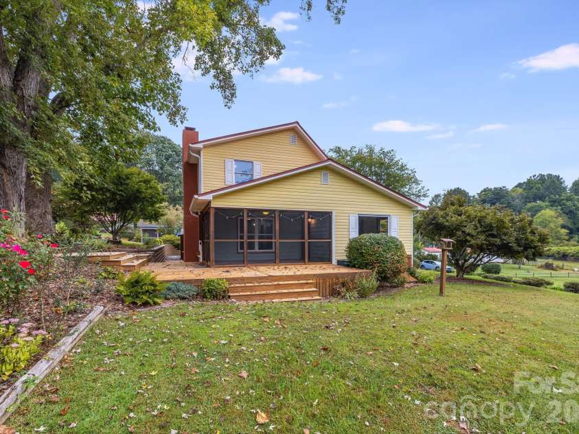 53 Armstrong Road, Etowah, NC 28729.  MLS# CAR4426769, YatesRealty ID 52169. 