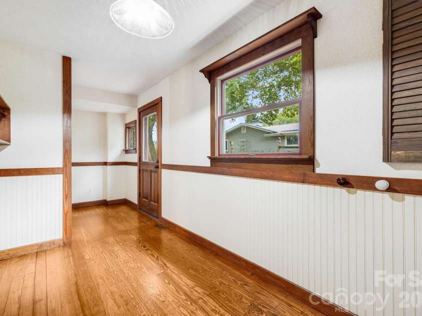 53 Armstrong Road, Etowah, NC 28729.  MLS# CAR4426769, YatesRealty ID 52169. Laundry/Mud Room