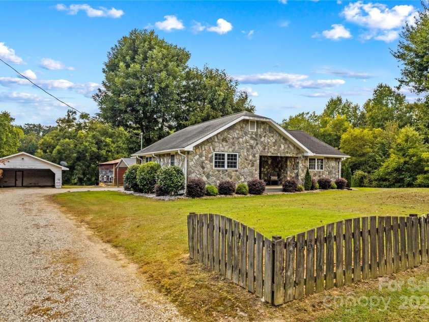 345 Rainey Road, Salisbury, NC 28146.  MLS# CAR4304773, YatesRealty ID 5217. 