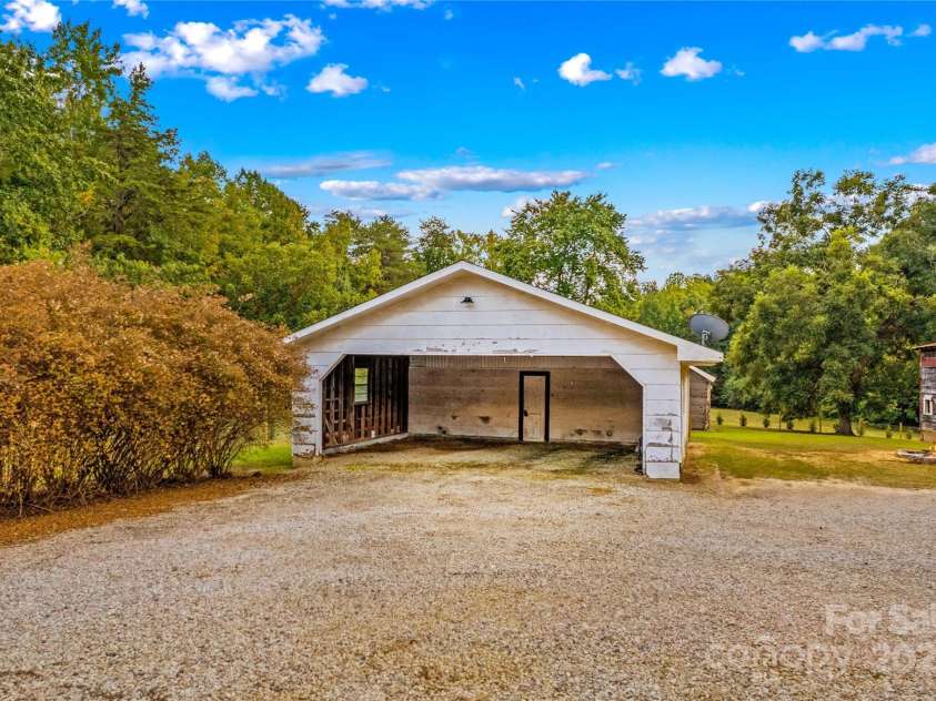 345 Rainey Road, Salisbury, NC 28146.  MLS# CAR4304773, YatesRealty ID 5217. 