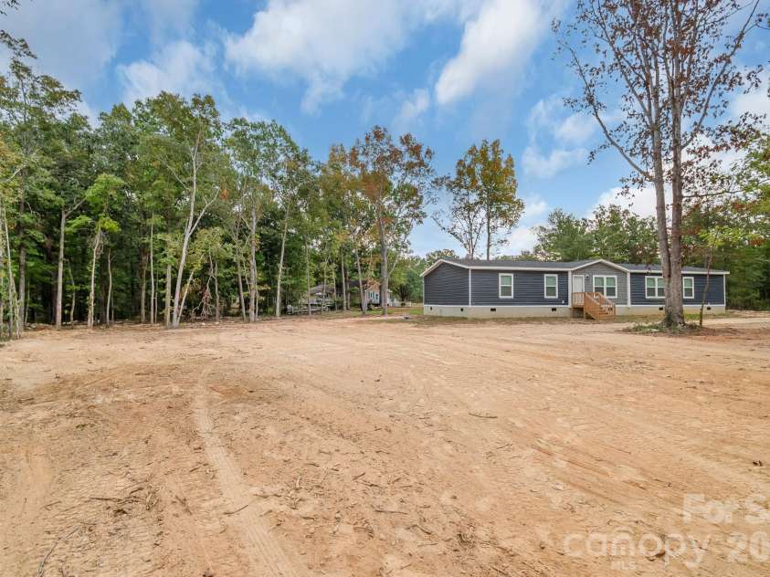 1120 Hammond Carnes Road, Lancaster, SC 29720.  MLS# CAR4426342, YatesRealty ID 52171. 