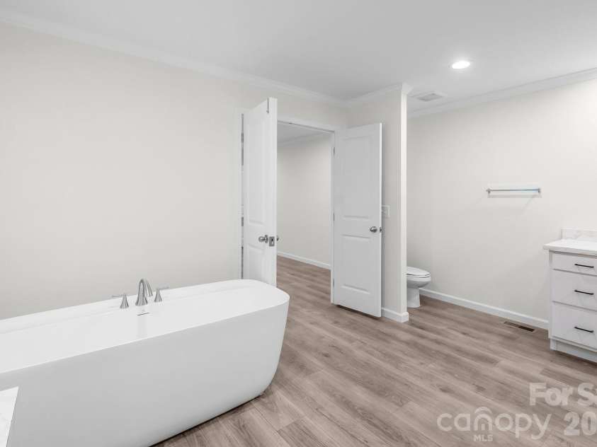 1120 Hammond Carnes Road, Lancaster, SC 29720.  MLS# CAR4426342, YatesRealty ID 52171. 