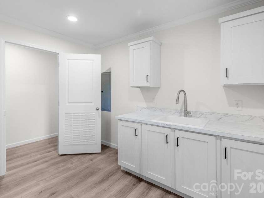 1120 Hammond Carnes Road, Lancaster, SC 29720.  MLS# CAR4426342, YatesRealty ID 52171. 