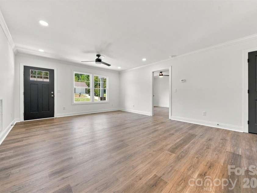 5110 Hanging Rock Court, Hickory, NC 28601.  MLS# CAR4426864, YatesRealty ID 52172. 