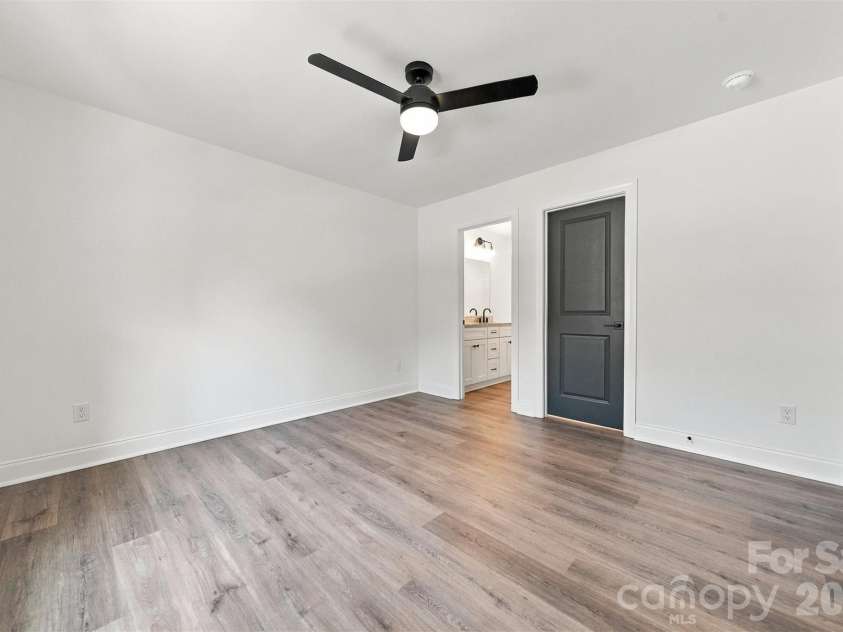 5110 Hanging Rock Court, Hickory, NC 28601.  MLS# CAR4426864, YatesRealty ID 52172. 