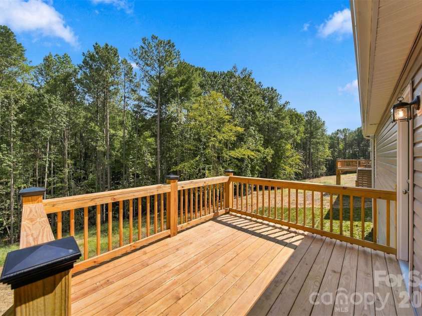5110 Hanging Rock Court, Hickory, NC 28601.  MLS# CAR4426864, YatesRealty ID 52172. 
