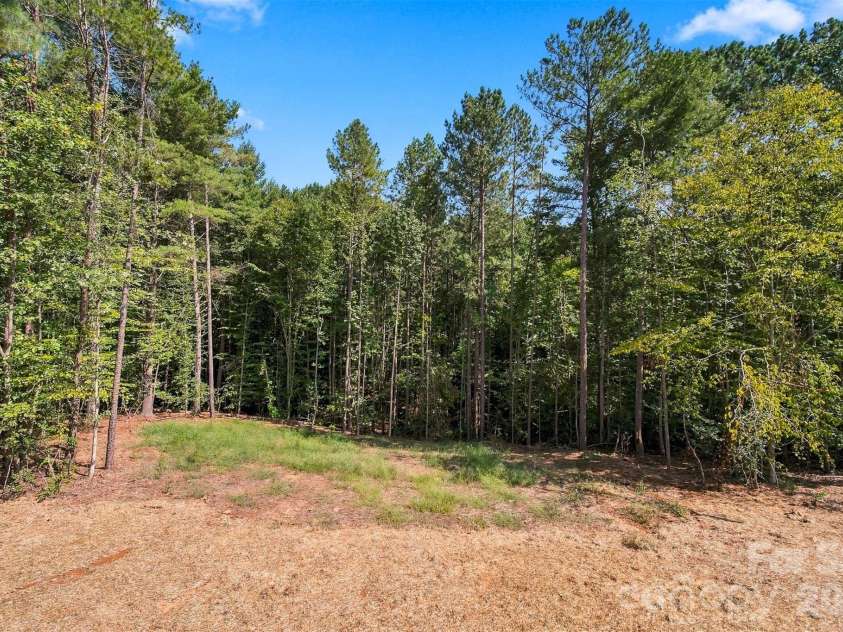 5110 Hanging Rock Court, Hickory, NC 28601.  MLS# CAR4426864, YatesRealty ID 52172. 