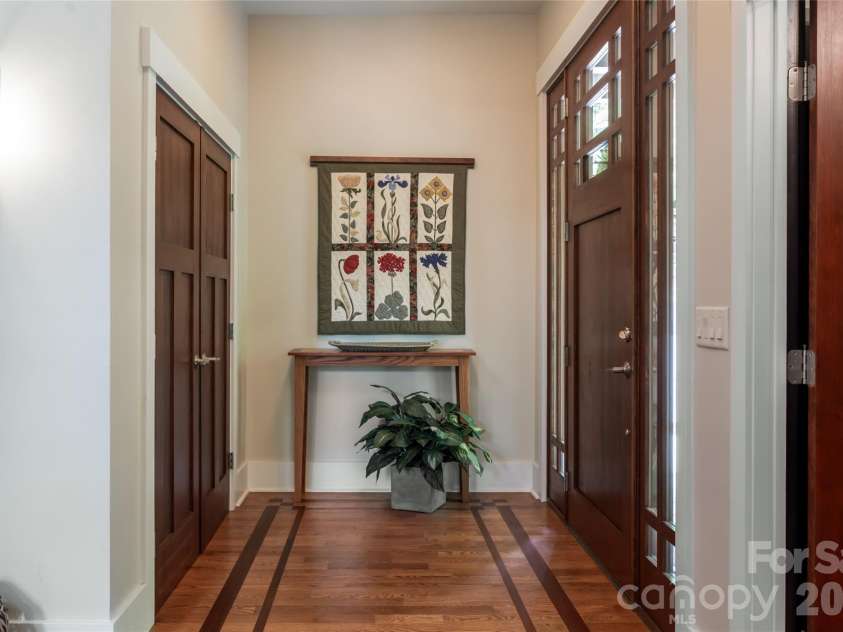 20 Higdon Lane, Fairview, NC 28730.  MLS# CAR4384089, YatesRealty ID 52173. 