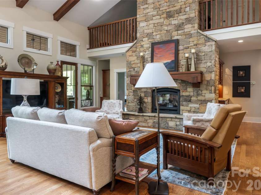 20 Higdon Lane, Fairview, NC 28730.  MLS# CAR4384089, YatesRealty ID 52173. 