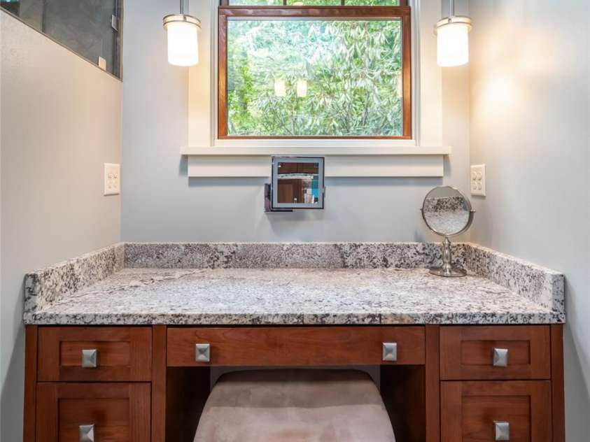 20 Higdon Lane, Fairview, NC 28730.  MLS# CAR4384089, YatesRealty ID 52173. 