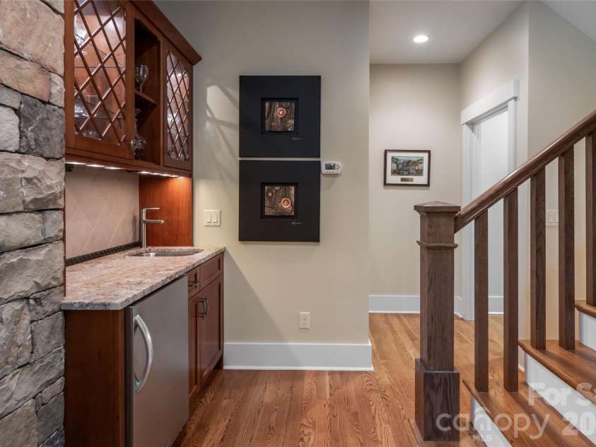 20 Higdon Lane, Fairview, NC 28730.  MLS# CAR4384089, YatesRealty ID 52173. 