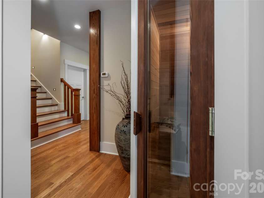 20 Higdon Lane, Fairview, NC 28730.  MLS# CAR4384089, YatesRealty ID 52173. 