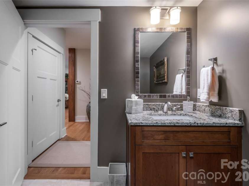 20 Higdon Lane, Fairview, NC 28730.  MLS# CAR4384089, YatesRealty ID 52173. 