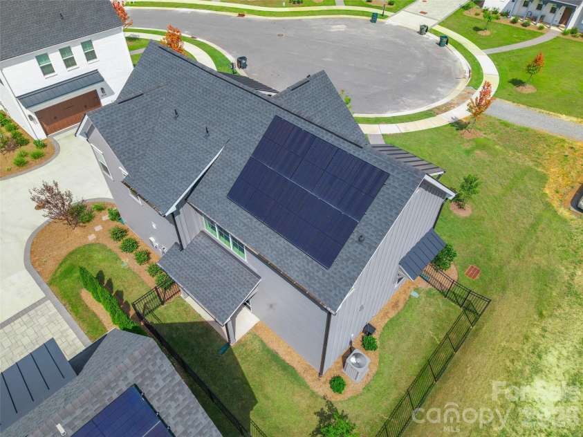 809 Terra Drive, Tega Cay, SC 29708.  MLS# CAR4424406, YatesRealty ID 52174. 