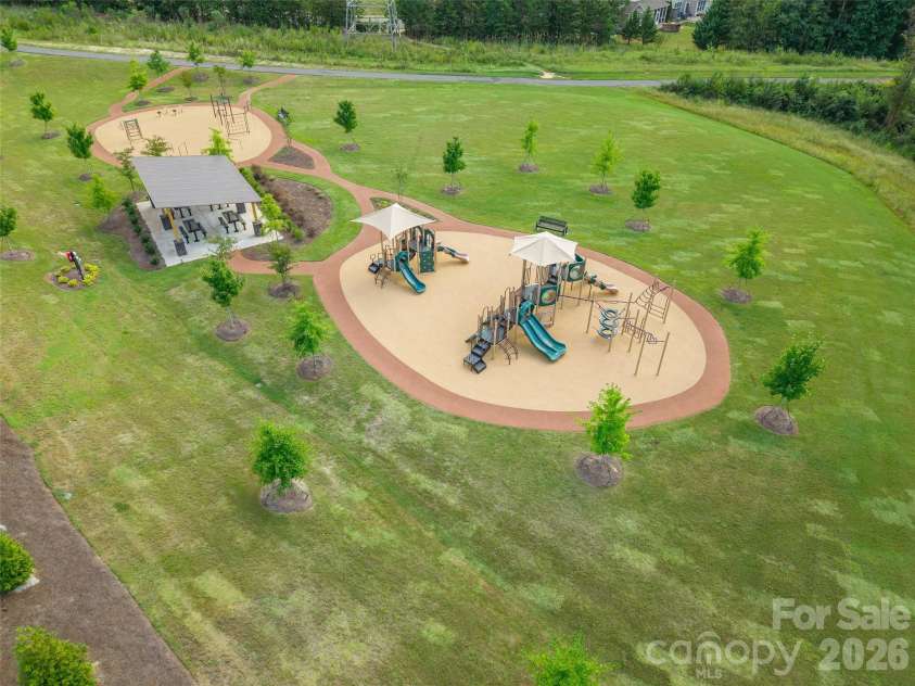 809 Terra Drive, Tega Cay, SC 29708.  MLS# CAR4424406, YatesRealty ID 52174. 