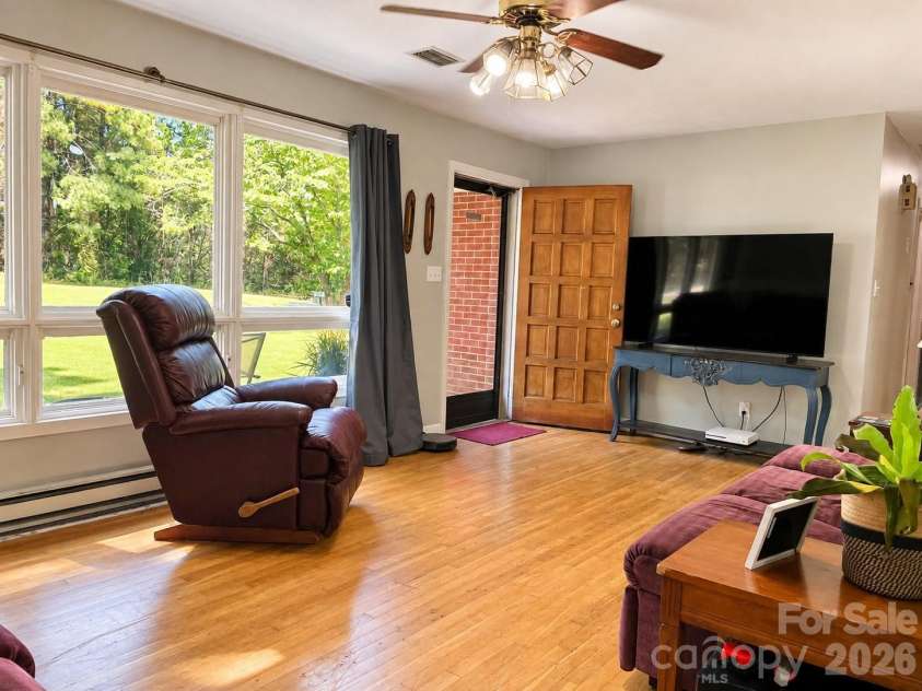 1270 Amherst Road, Morganton, NC 28655.  MLS# CAR4426860, YatesRealty ID 52175. 