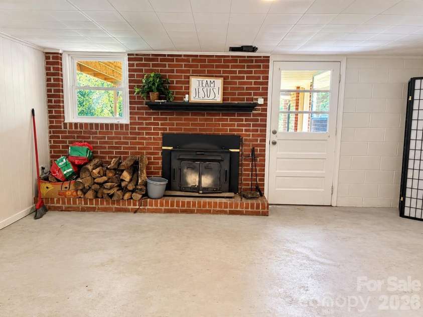 1270 Amherst Road, Morganton, NC 28655.  MLS# CAR4426860, YatesRealty ID 52175. 