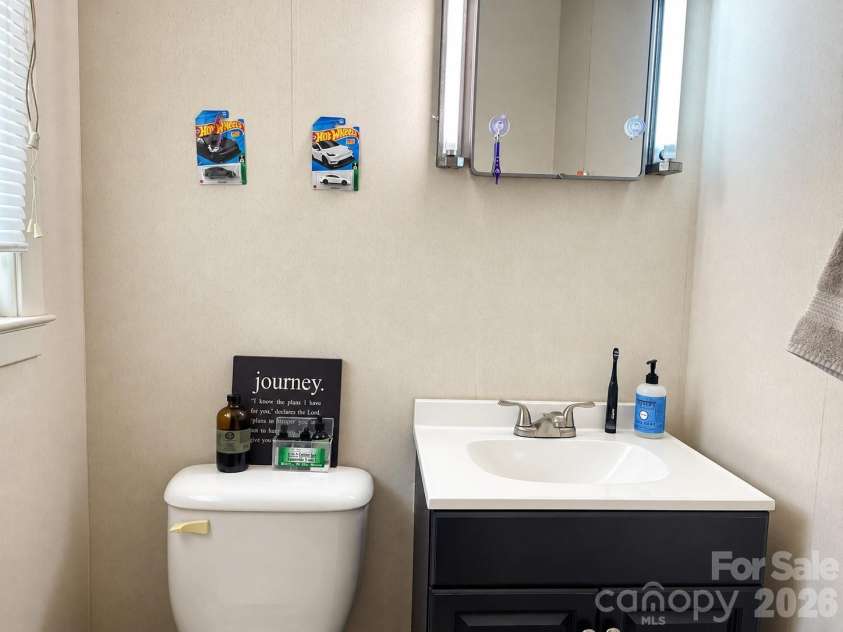 1270 Amherst Road, Morganton, NC 28655.  MLS# CAR4426860, YatesRealty ID 52175. Half bath