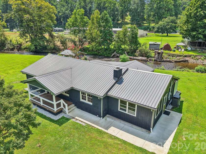 241 Deep Creek Road, Bryson City, NC 28713.  MLS# CAR4414613, YatesRealty ID 52177. 