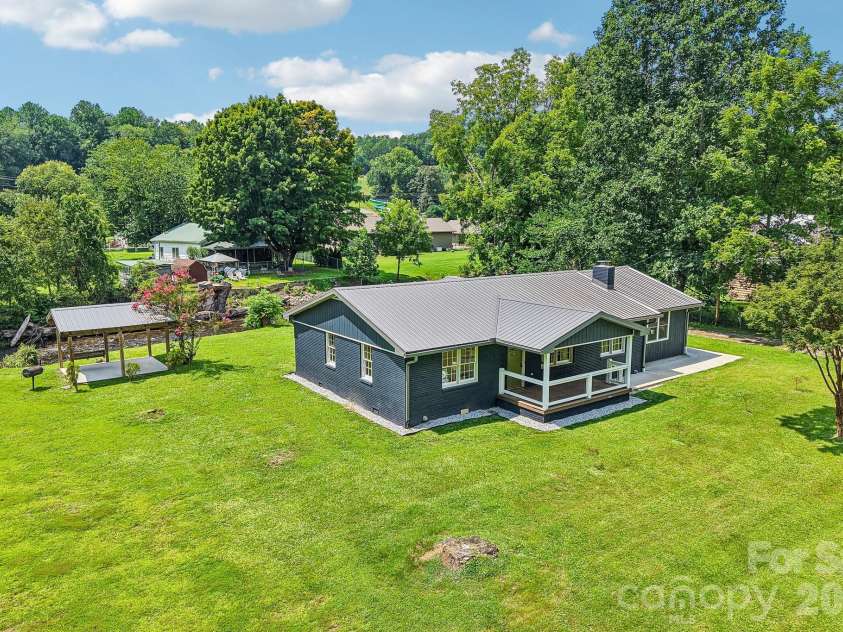 241 Deep Creek Road, Bryson City, NC 28713.  MLS# CAR4414613, YatesRealty ID 52177. 