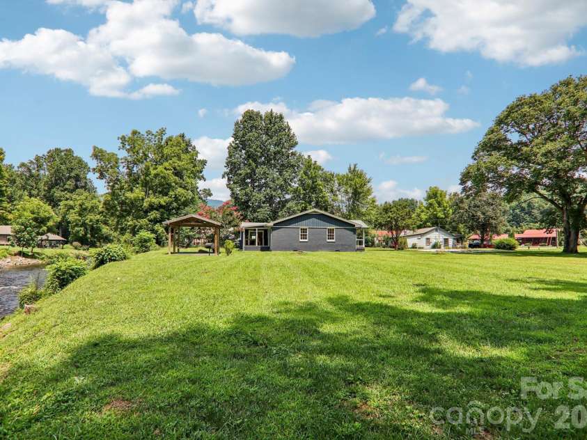 241 Deep Creek Road, Bryson City, NC 28713.  MLS# CAR4414613, YatesRealty ID 52177. 