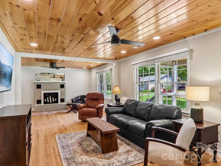 241 Deep Creek Road, Bryson City, NC 28713.  MLS# CAR4414613, YatesRealty ID 52177. 