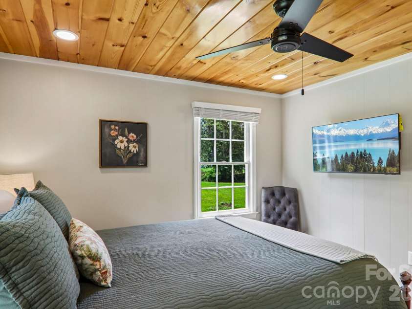 241 Deep Creek Road, Bryson City, NC 28713.  MLS# CAR4414613, YatesRealty ID 52177. 