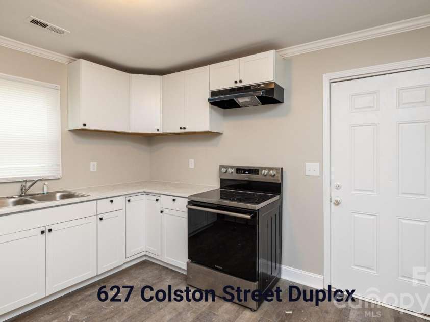 503 Coggins Avenue, Albemarle, NC 28001.  MLS# CAR4417579, YatesRealty ID 52179. 