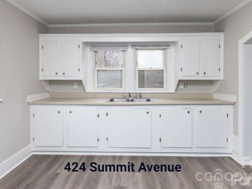 503 Coggins Avenue, Albemarle, NC 28001.  MLS# CAR4417579, YatesRealty ID 52179. 