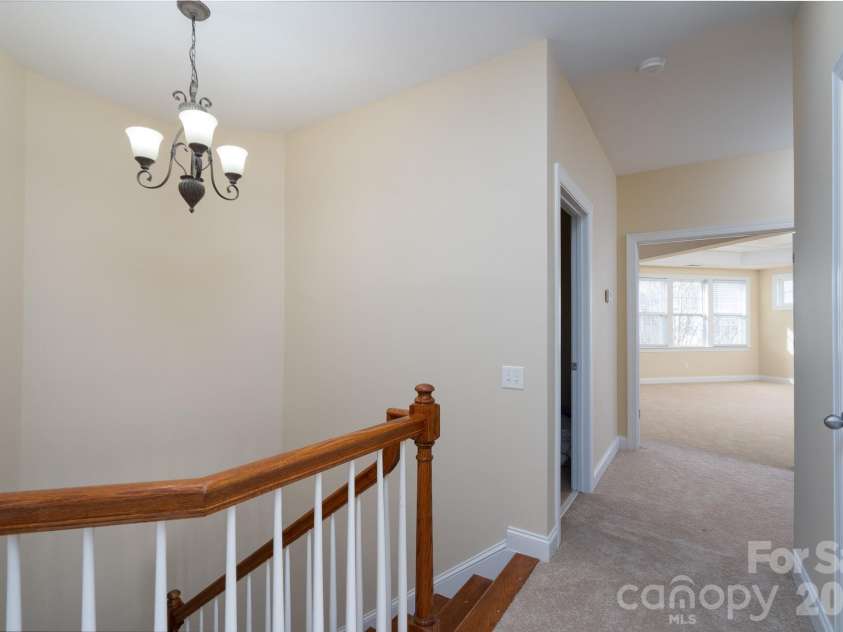 10123 Newtonmore Drive, Charlotte, NC 28278.  MLS# CAR4357437, YatesRealty ID 5218. 