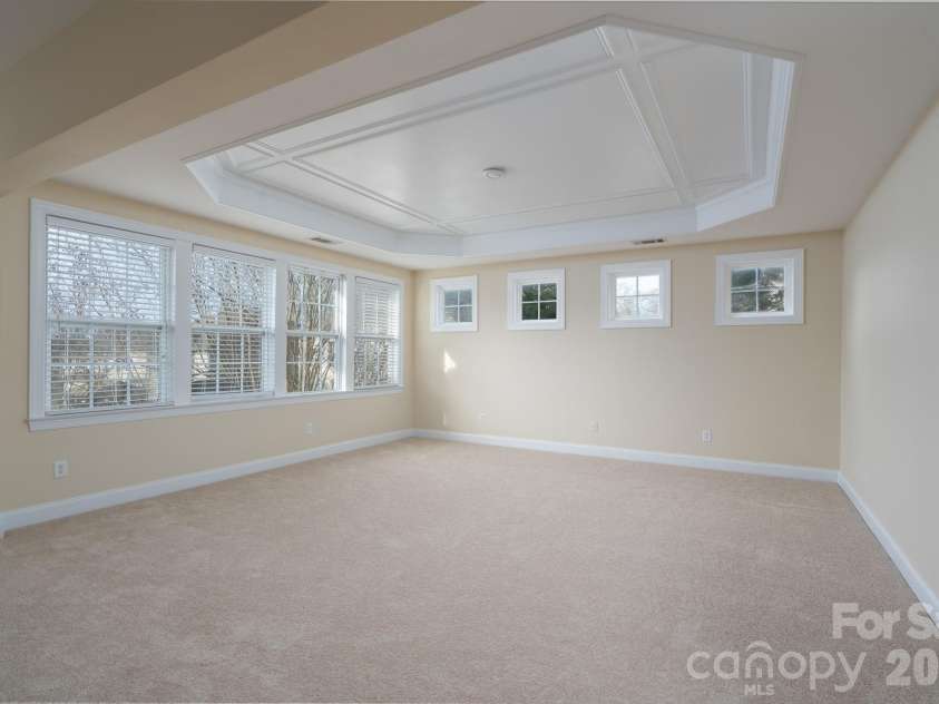 10123 Newtonmore Drive, Charlotte, NC 28278.  MLS# CAR4357437, YatesRealty ID 5218. 